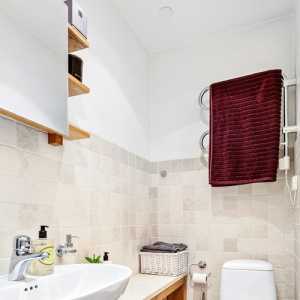 卫生间浴缸卫生间瓷砖新房装修效果图