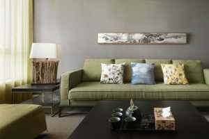 欧式复式客厅温馨原木色装修效果图