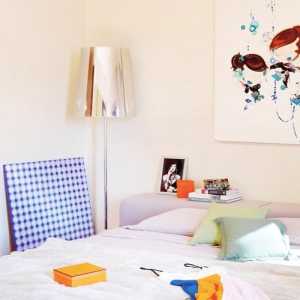 现代简单式卧室装修效果图