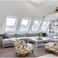 家装现代简约的顶沙发背景能用木板吗